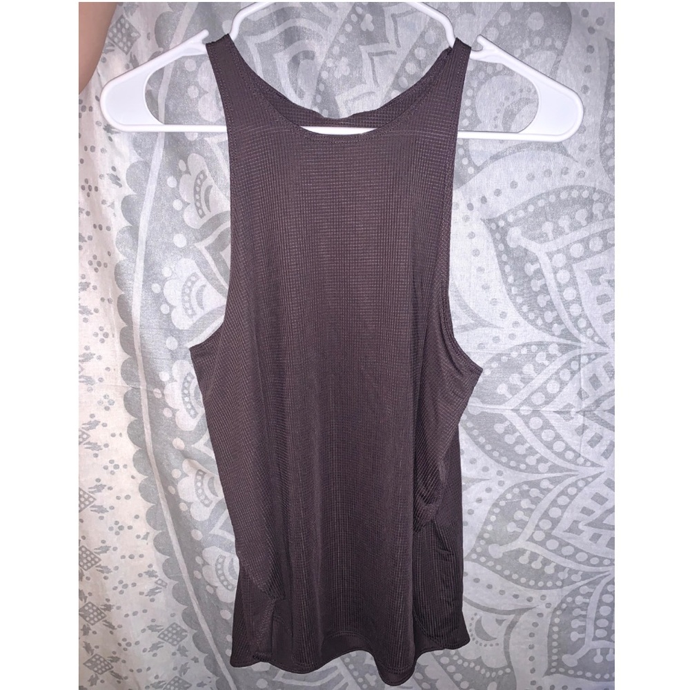 Fabletics Gray Cropped Swing Tank